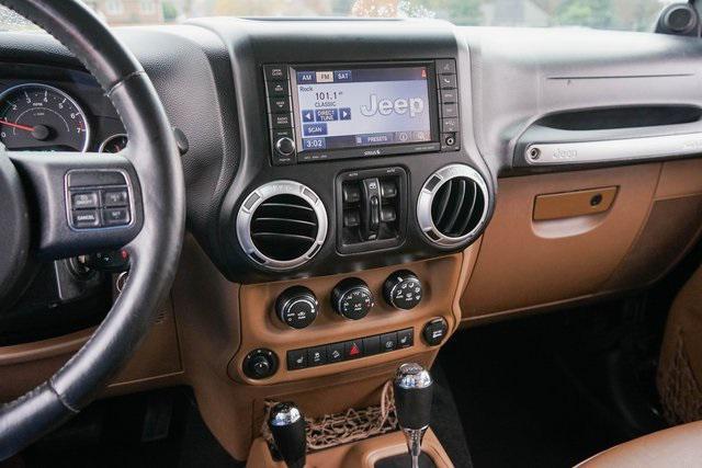 used 2013 Jeep Wrangler Unlimited car, priced at $18,500