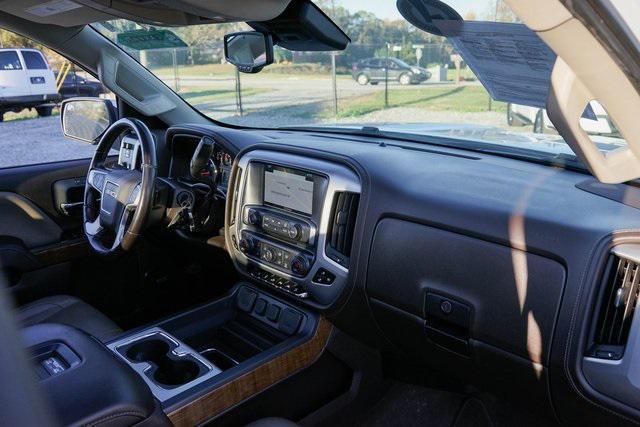 used 2018 GMC Sierra 1500 car, priced at $32,500