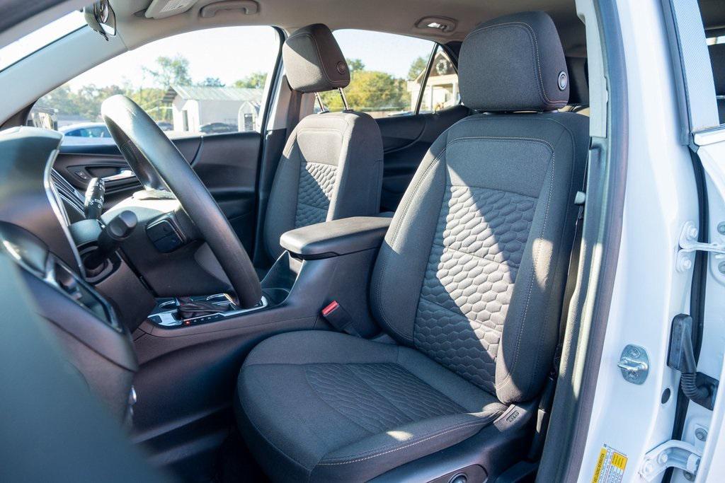 used 2020 Chevrolet Equinox car, priced at $14,303