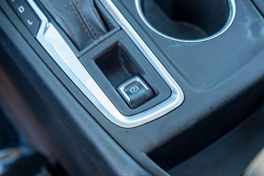 used 2020 Chevrolet Equinox car, priced at $14,303