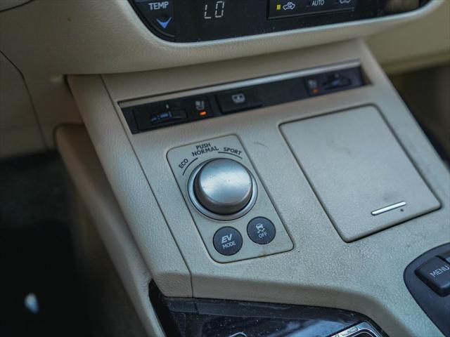 used 2015 Lexus ES 300h car, priced at $12,000