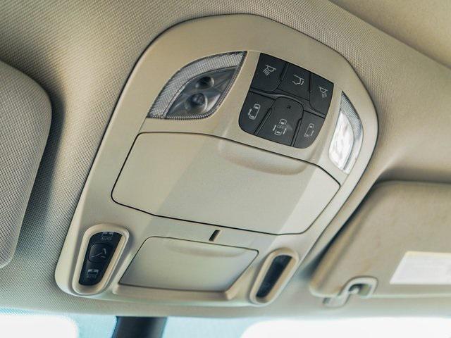 used 2023 Chrysler Pacifica Hybrid car, priced at $31,500