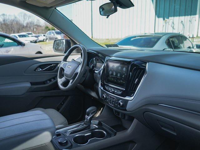 used 2021 Chevrolet Traverse car, priced at $20,000