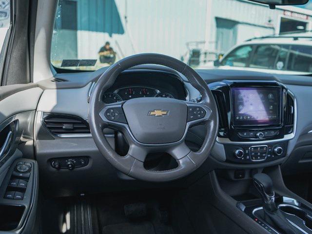 used 2021 Chevrolet Traverse car, priced at $20,000