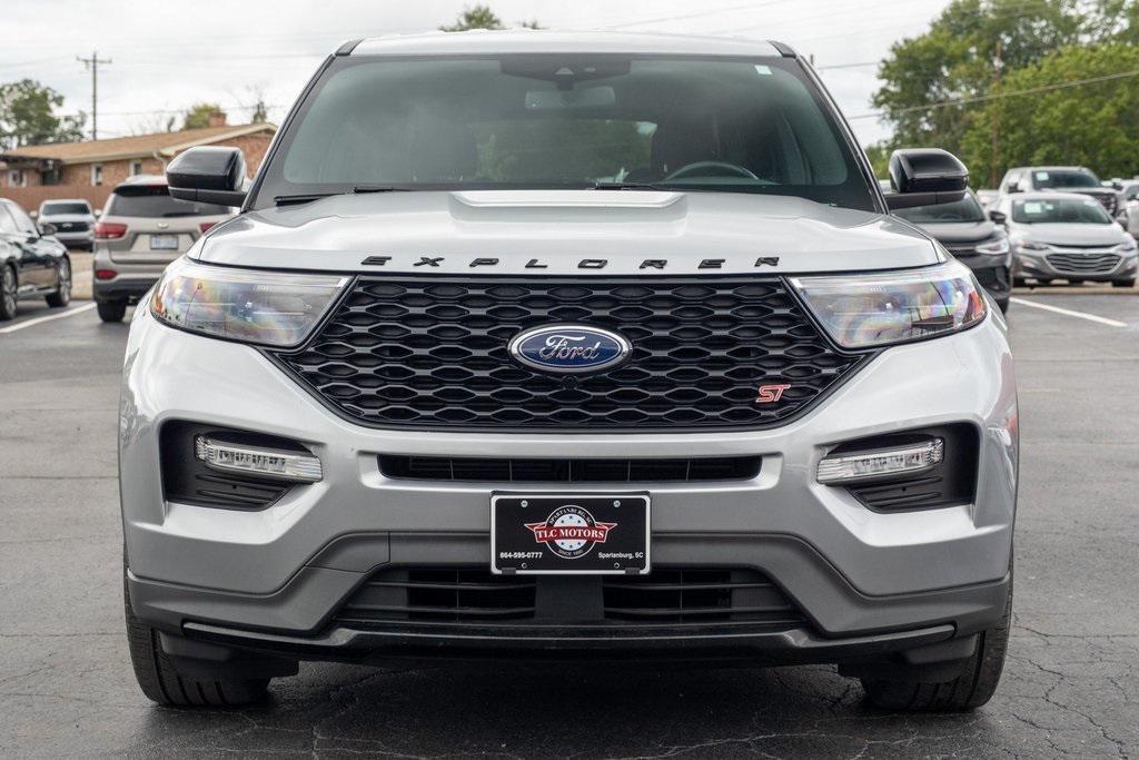 used 2022 Ford Explorer car, priced at $35,000