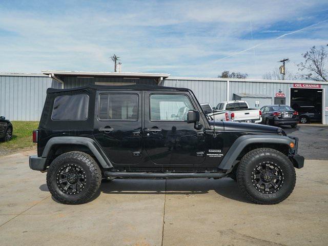 used 2015 Jeep Wrangler Unlimited car, priced at $18,500