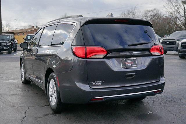 used 2017 Chrysler Pacifica car, priced at $10,000