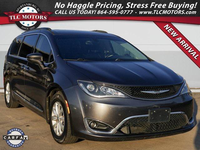 used 2017 Chrysler Pacifica car, priced at $11,000