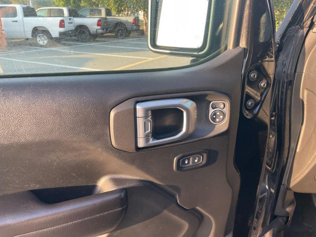 used 2021 Jeep Wrangler Unlimited car, priced at $31,900