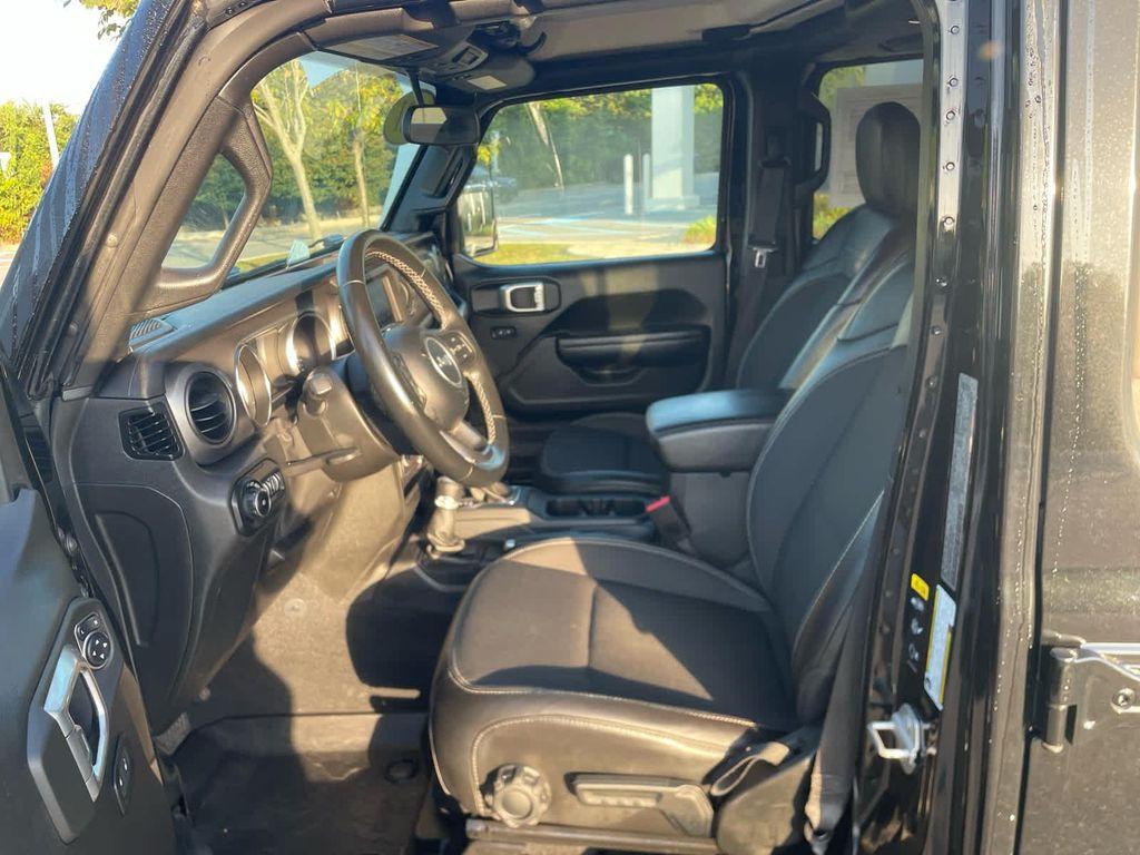 used 2021 Jeep Wrangler Unlimited car, priced at $31,900