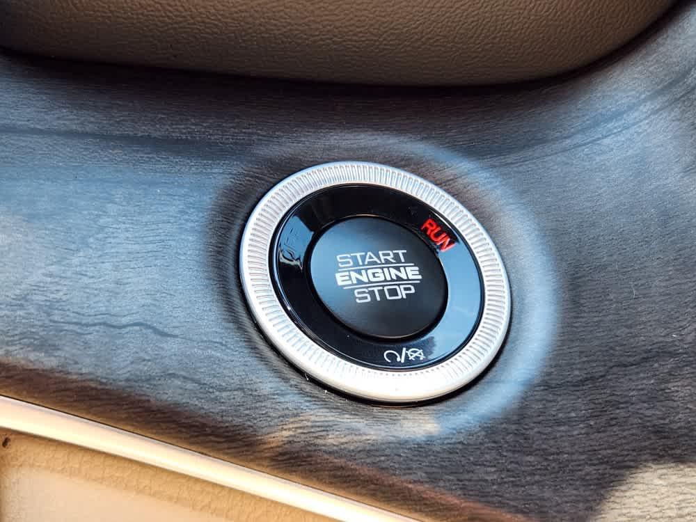 new 2025 Jeep Grand Cherokee L car, priced at $55,590