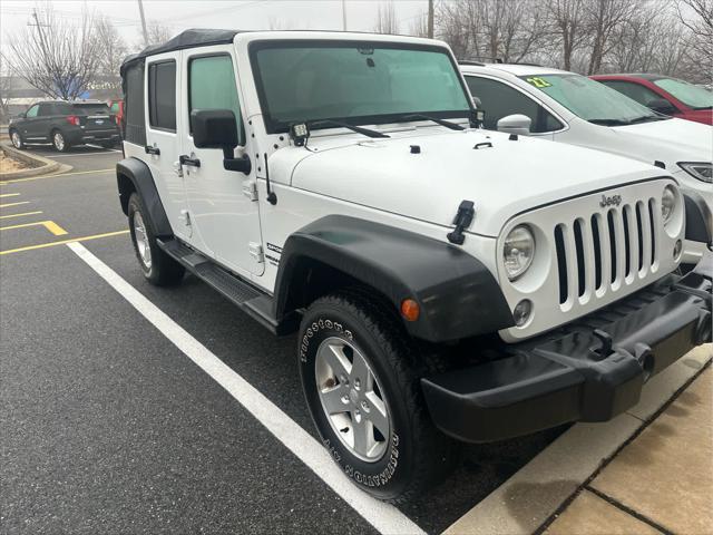 used 2015 Jeep Wrangler Unlimited car, priced at $18,795