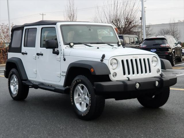 used 2015 Jeep Wrangler Unlimited car, priced at $18,795