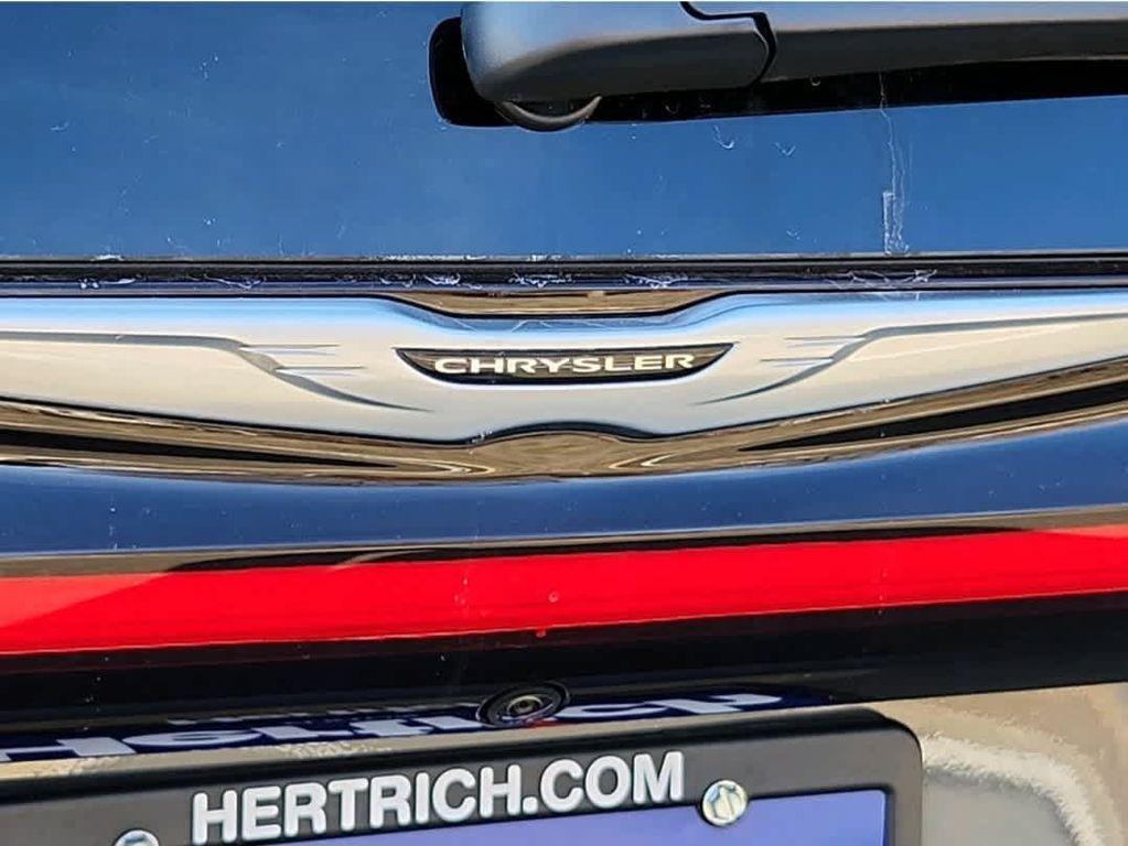 new 2025 Chrysler Pacifica car, priced at $47,115