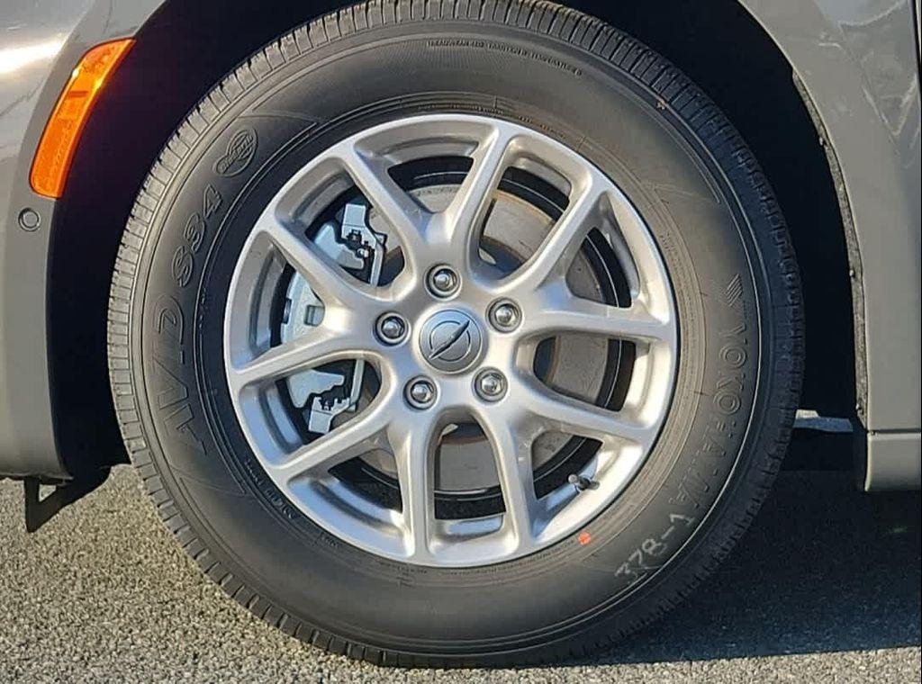 new 2025 Chrysler Pacifica car, priced at $47,115