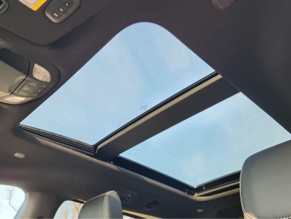 new 2025 Chrysler Pacifica car, priced at $47,115