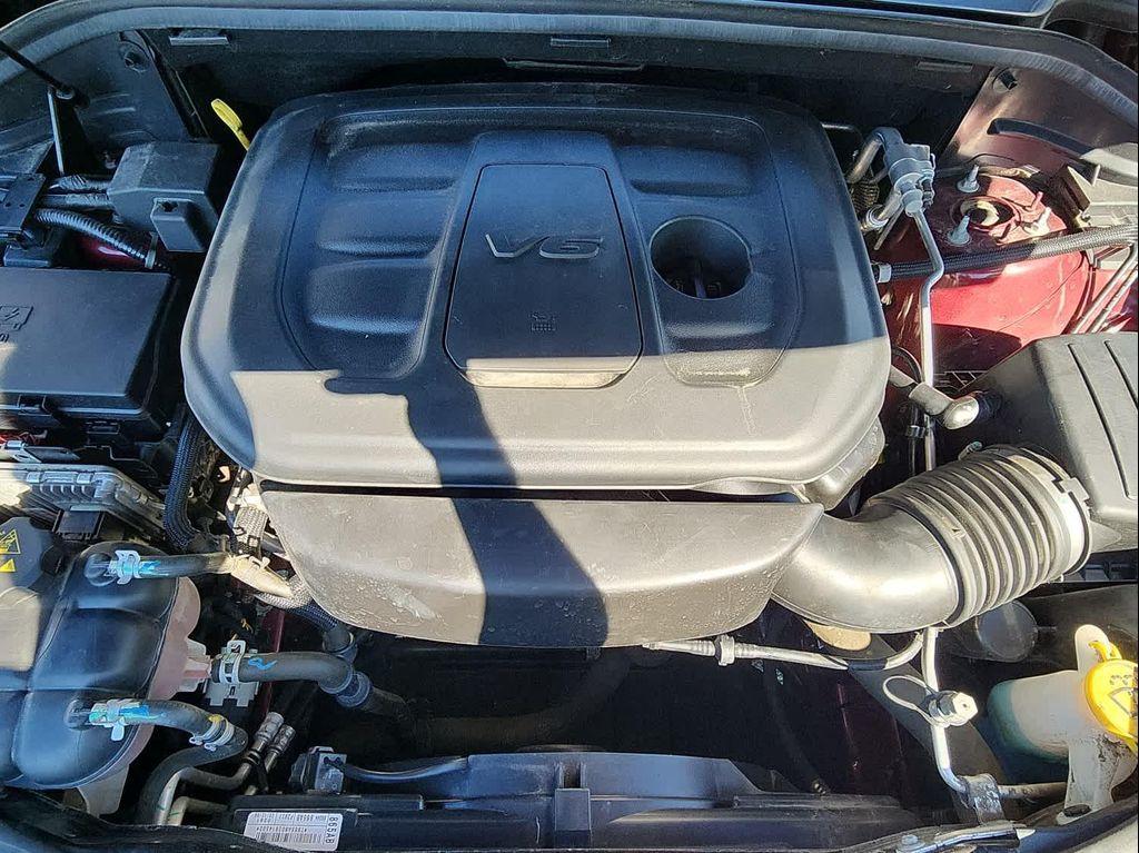 used 2021 Jeep Grand Cherokee car, priced at $18,997