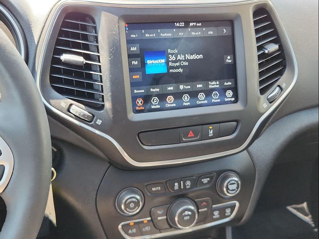 used 2022 Jeep Cherokee car, priced at $25,500