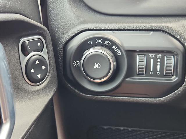 used 2021 Jeep Wrangler Unlimited car, priced at $29,914