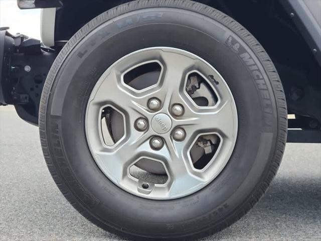 used 2021 Jeep Wrangler Unlimited car, priced at $29,914