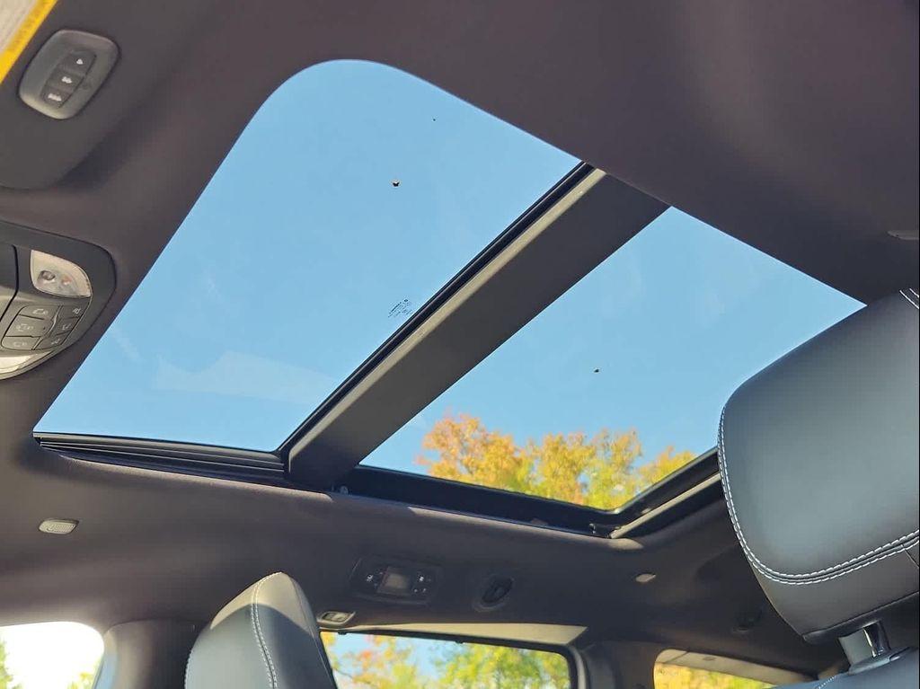 new 2026 Chrysler Pacifica car, priced at $50,450