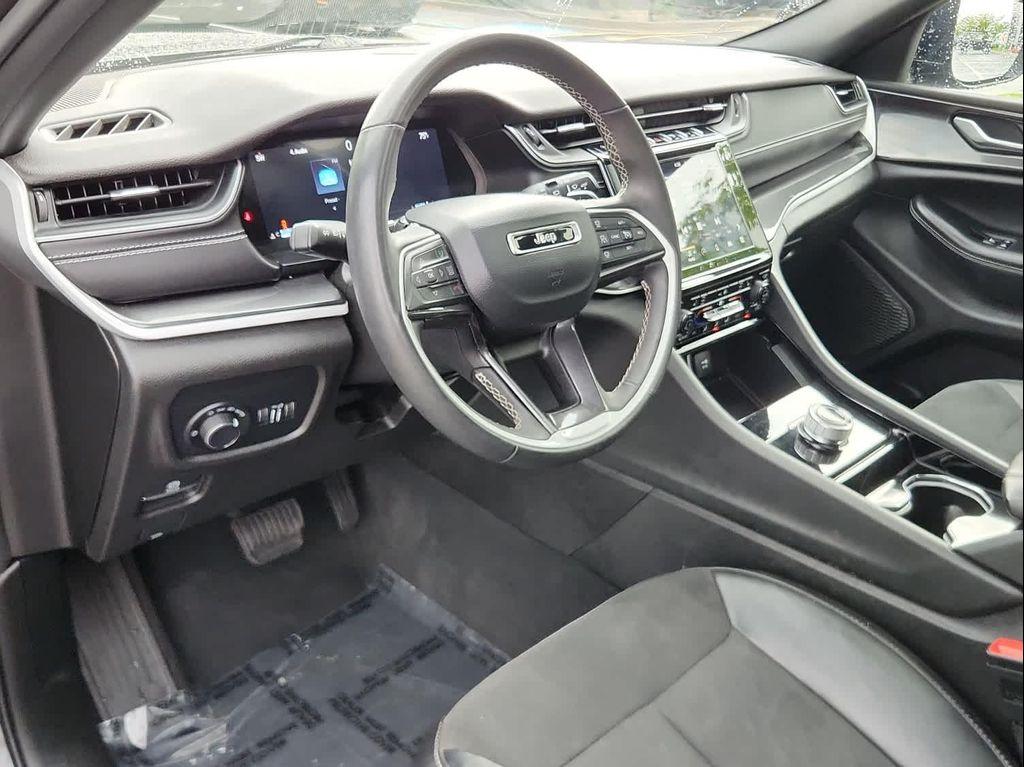 used 2023 Jeep Grand Cherokee car, priced at $33,529