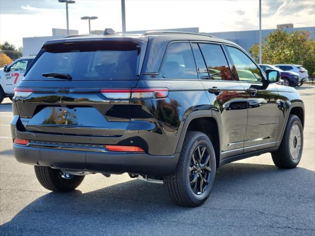 new 2025 Jeep Grand Cherokee car, priced at $44,947