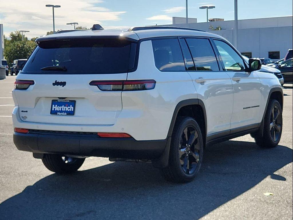 new 2025 Jeep Grand Cherokee L car, priced at $49,212