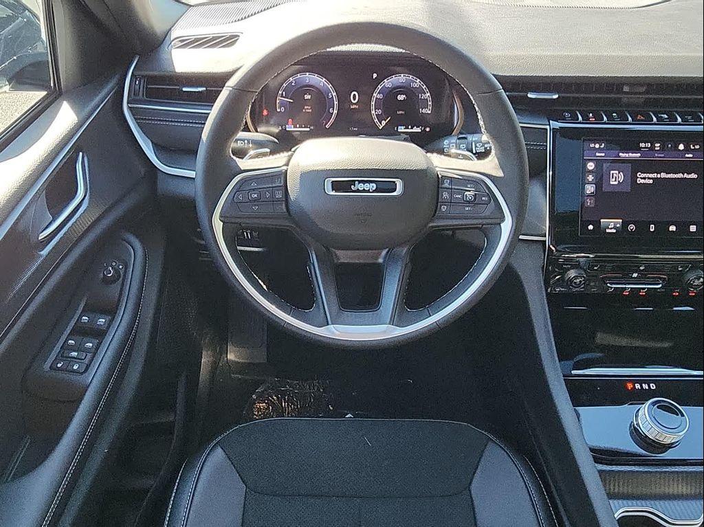 new 2025 Jeep Grand Cherokee L car, priced at $49,212