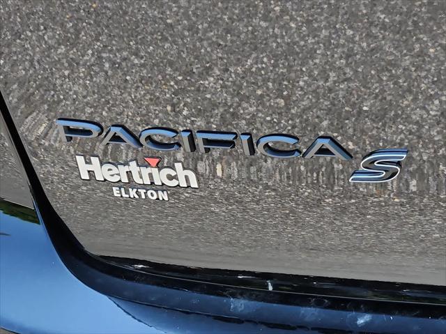 new 2024 Chrysler Pacifica car, priced at $48,590