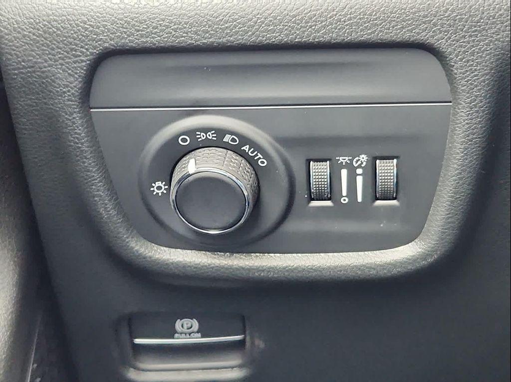 new 2025 Jeep Grand Cherokee L car, priced at $46,986