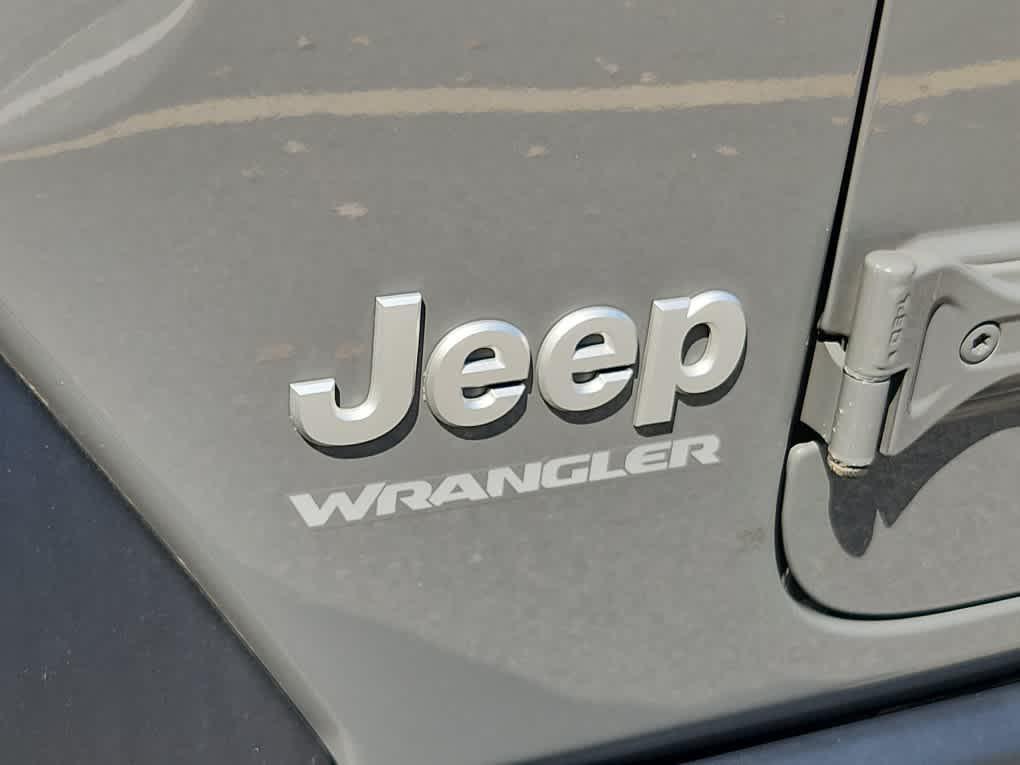 used 2021 Jeep Wrangler car, priced at $28,900