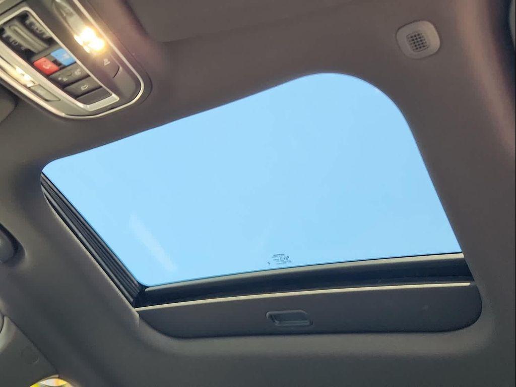 new 2025 Jeep Grand Cherokee L car, priced at $49,702