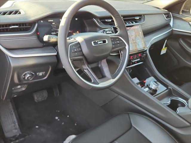 new 2025 Jeep Grand Cherokee L car, priced at $52,290