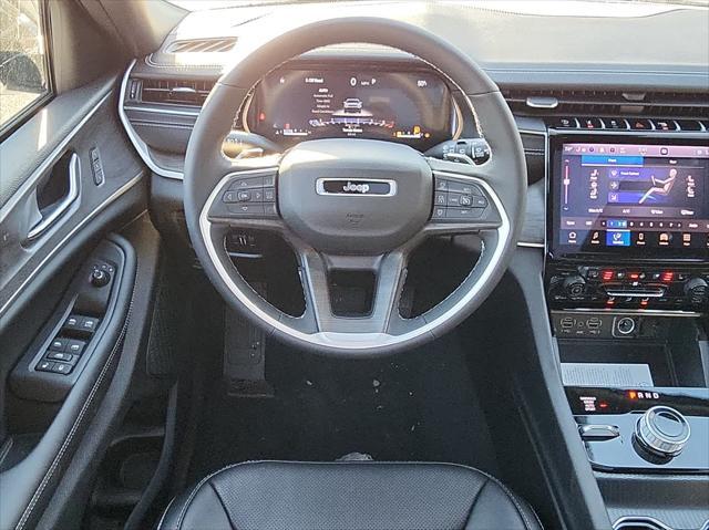 new 2025 Jeep Grand Cherokee L car, priced at $52,290