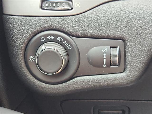 used 2021 Jeep Cherokee car, priced at $19,813