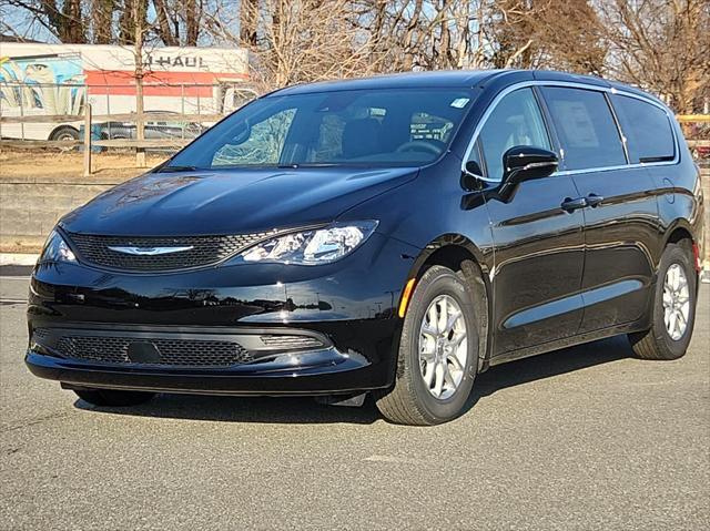 new 2025 Chrysler Voyager car, priced at $40,821