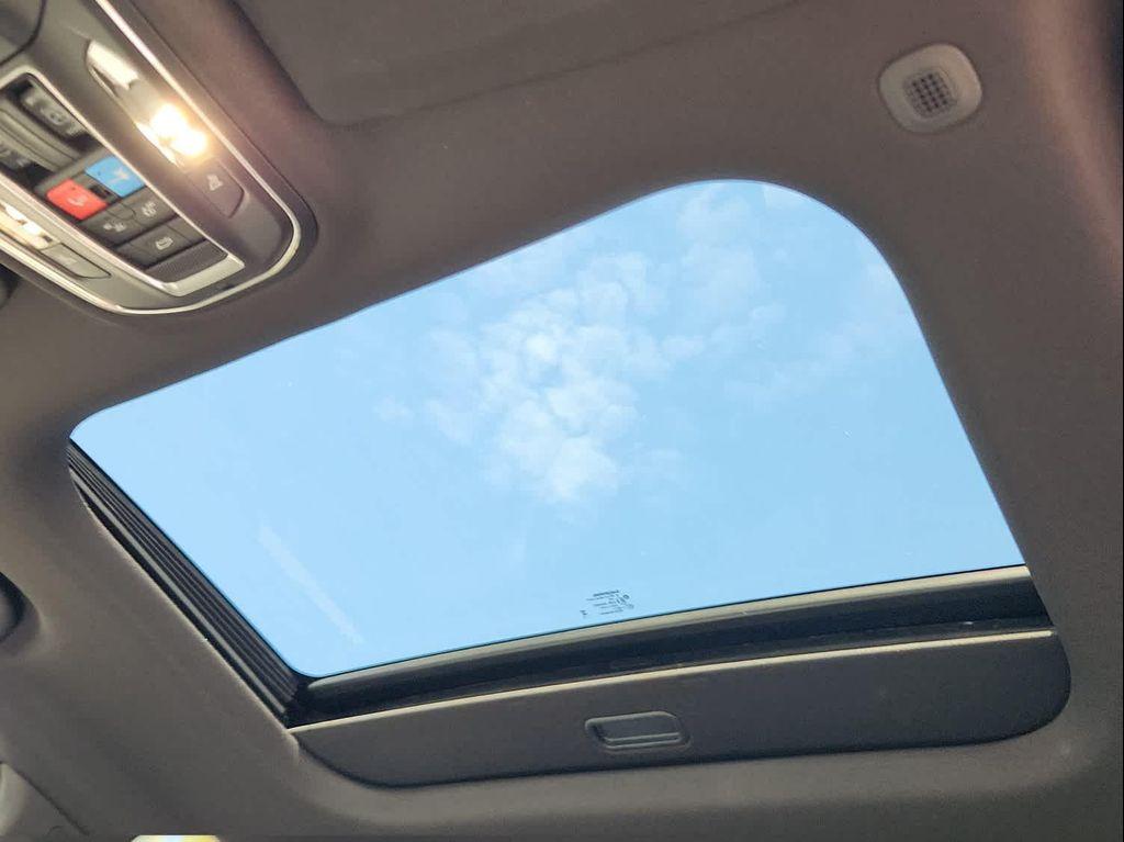 new 2025 Jeep Grand Cherokee L car, priced at $49,712