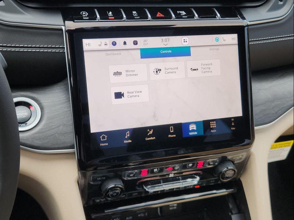new 2025 Jeep Grand Cherokee car, priced at $51,974