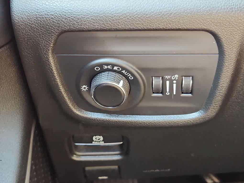 used 2022 Jeep Grand Cherokee L car, priced at $29,977