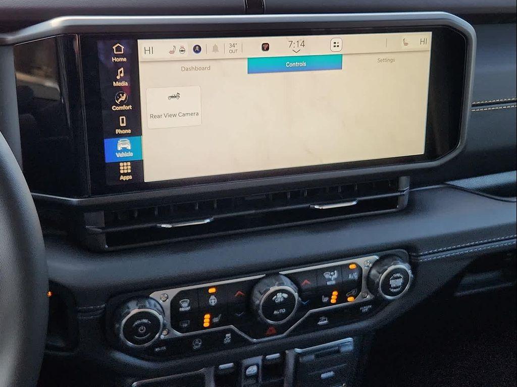 new 2025 Jeep Wrangler car, priced at $51,061