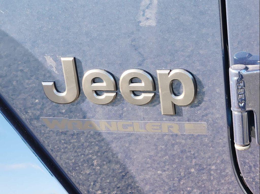 new 2025 Jeep Wrangler car, priced at $51,061