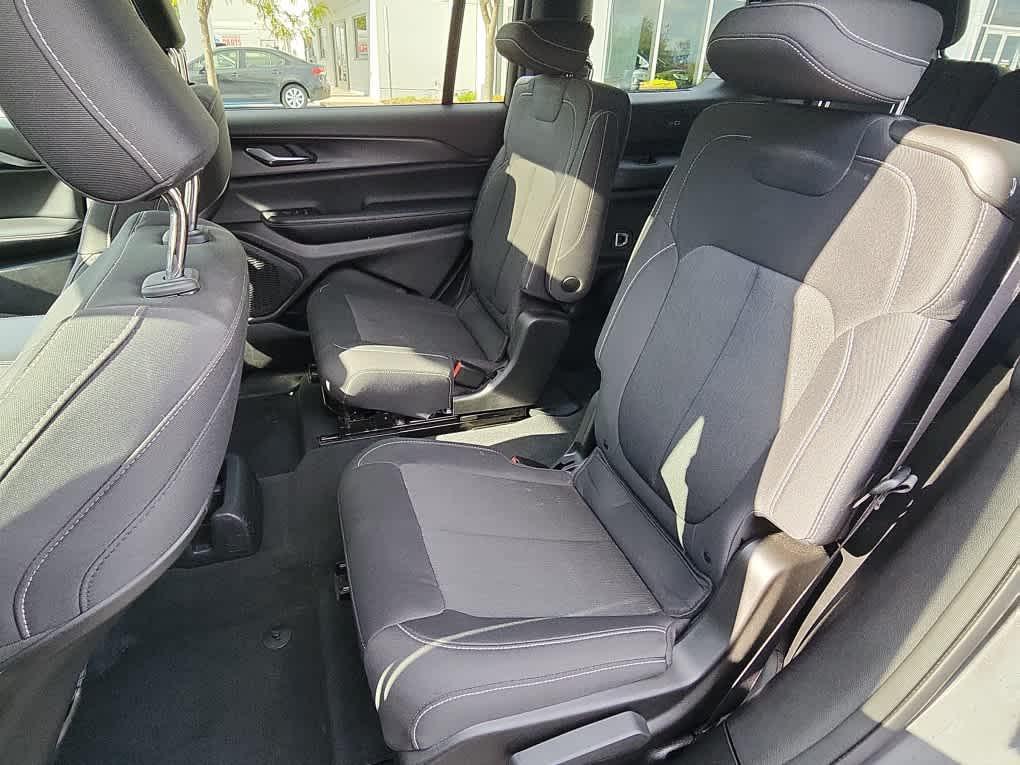 used 2024 Jeep Grand Cherokee L car, priced at $33,845