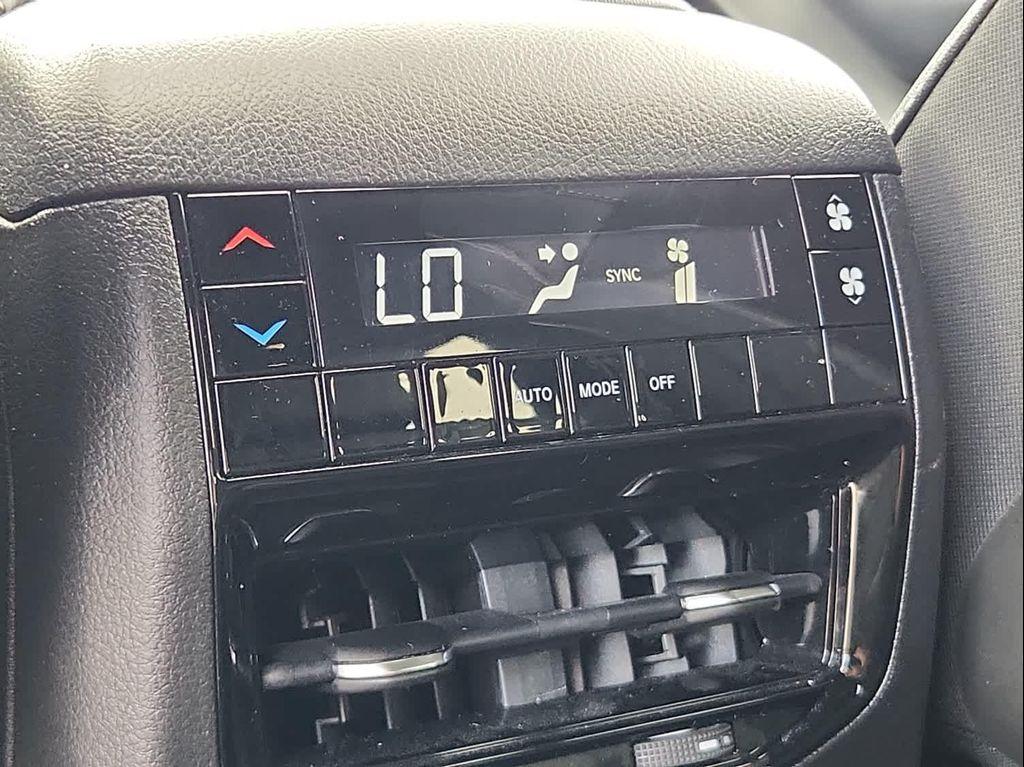 used 2022 Jeep Grand Cherokee L car, priced at $34,900