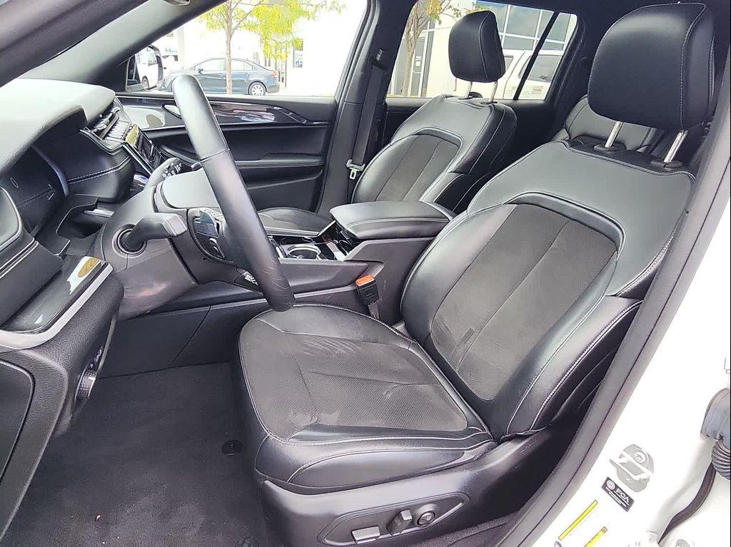 used 2022 Jeep Grand Cherokee L car, priced at $34,900
