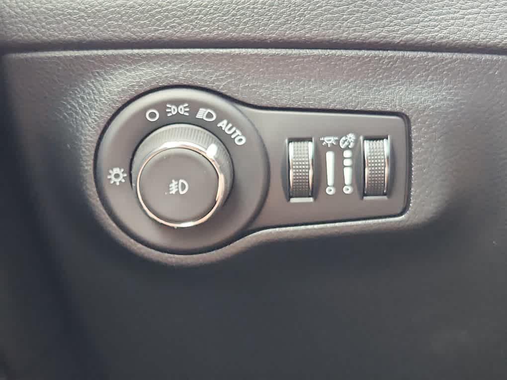 used 2021 Jeep Compass car, priced at $19,835