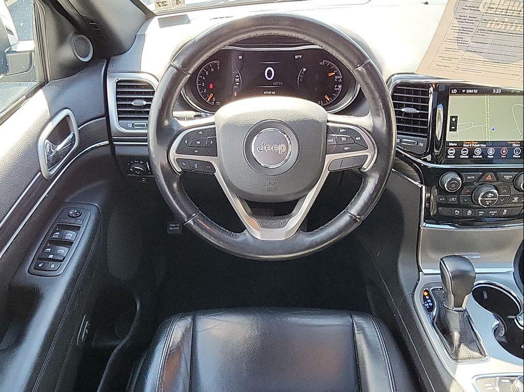 used 2022 Jeep Grand Cherokee car, priced at $29,900