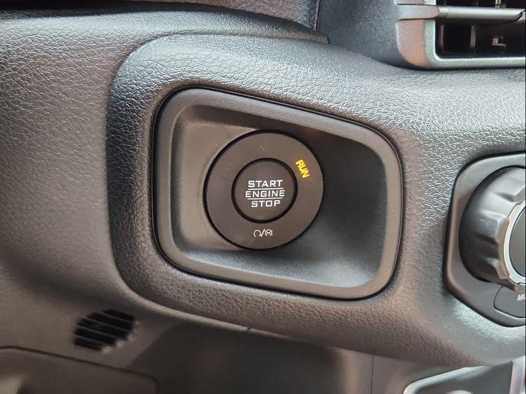 new 2025 Jeep Wrangler car, priced at $51,417