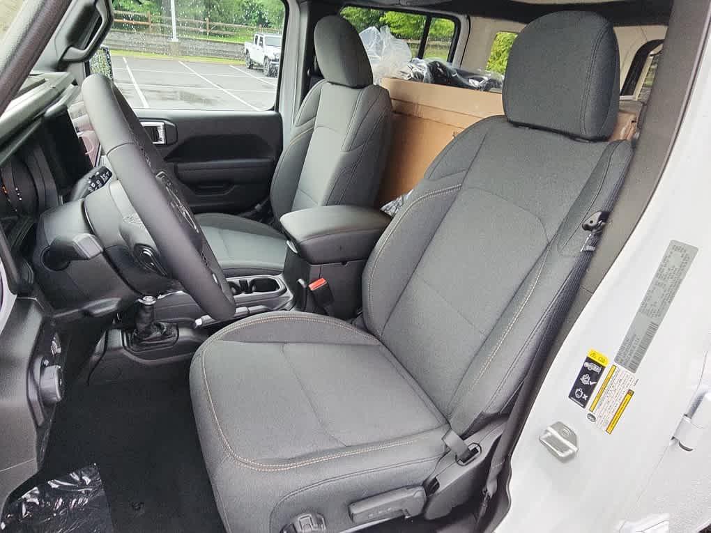 new 2025 Jeep Wrangler car, priced at $50,745