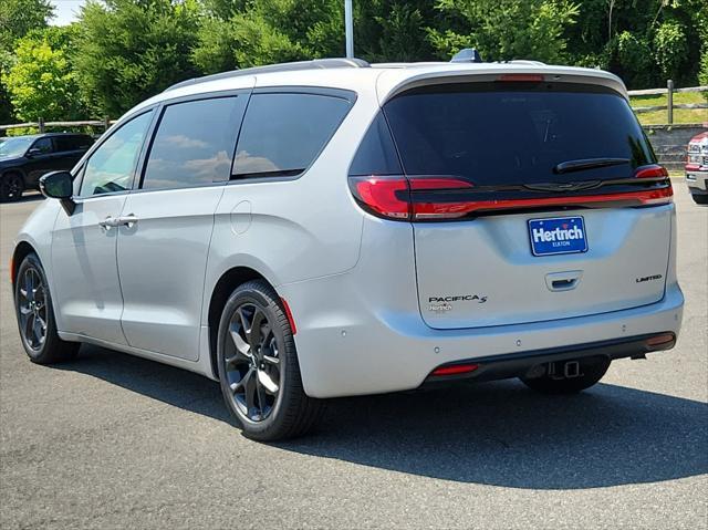 new 2024 Chrysler Pacifica car, priced at $52,500